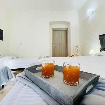 Porta Palazzo 15 Min - Suite Con Netflix & Wi-Fi Turín Exteriér fotografie