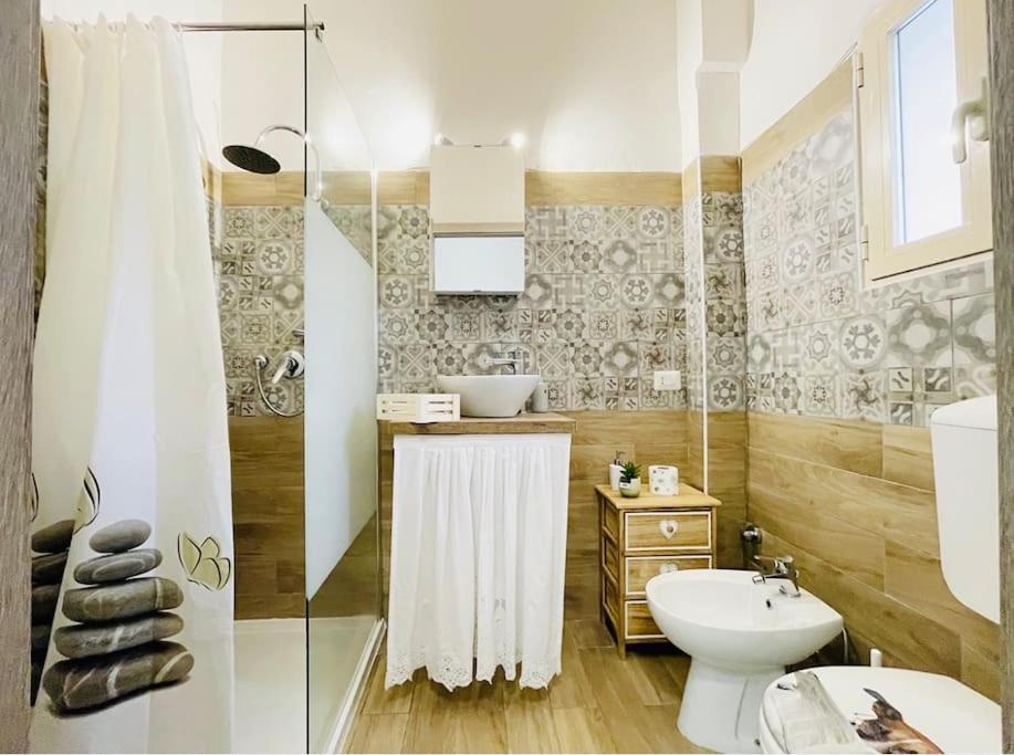 Porta Palazzo 15 Min - Suite Con Netflix & Wi-Fi Turín Exteriér fotografie