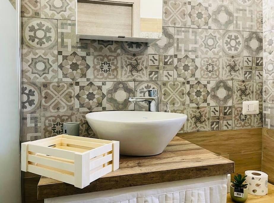 Porta Palazzo 15 Min - Suite Con Netflix & Wi-Fi Turín Exteriér fotografie